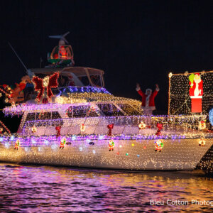 3Q7A0072_NB_BoatParade_BleuCottonPhoto best lights first 17 MyBebek_RF 3Q7A0072_NB_BoatParade_BleuCottonPhoto best lights first 17 MyBebek_RF