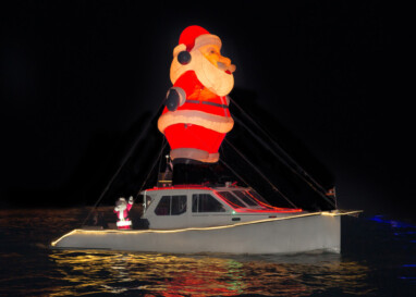 Official Santa Boat – Promotion