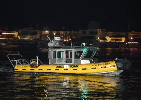 SEA//TOW